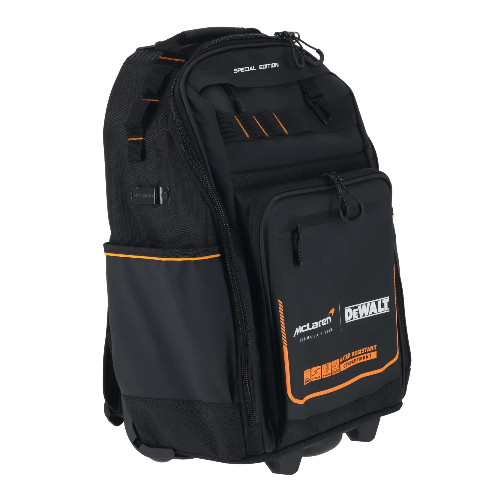 Mochila negra DEWALT McLaren edición especial con detalles en naranja y varios compartimentos.